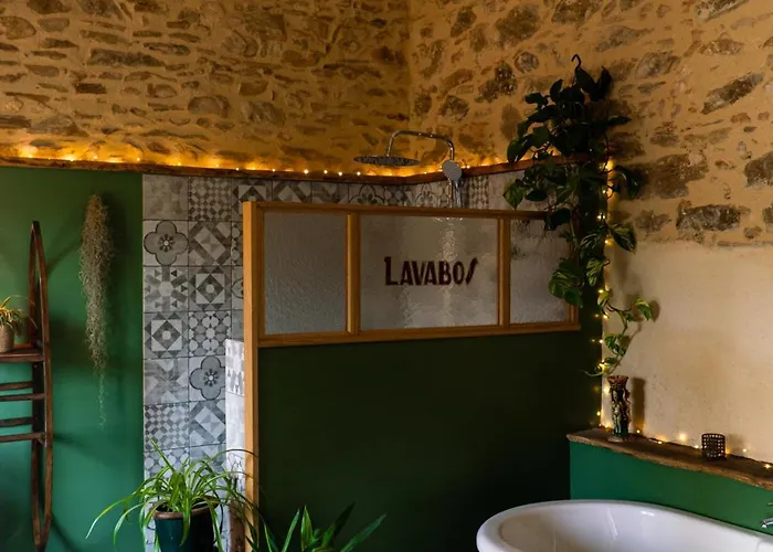 Pensión Jungle Vue Sur La Campagne A 15min D'albi